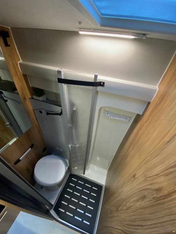 Font Vendôme Forty Van 4x4, Ford 2.0TDCi 170PS