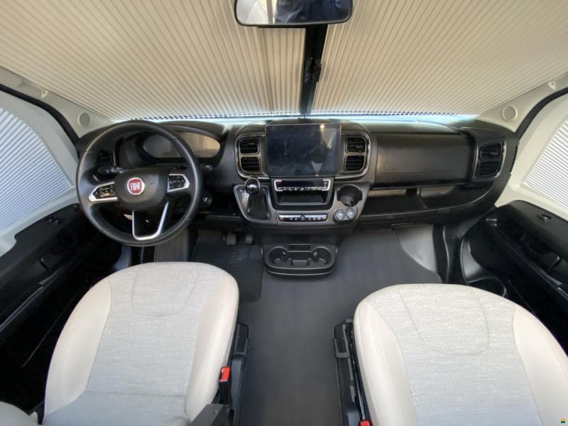 Adria Compact SL Supreme, Fiat 180PS Automat