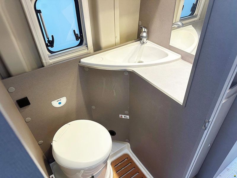 Etrusco CAMPERVAN 640 SB 2.3 AUTOMAT MJ