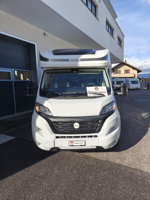 Forster-Reisemobile T 699 EB mit Einzelbett & Hubbett!
