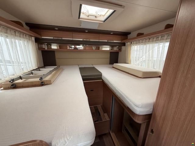 Knaus Sky-TI 650 MEG