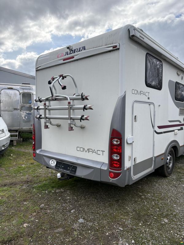 Adria Compact