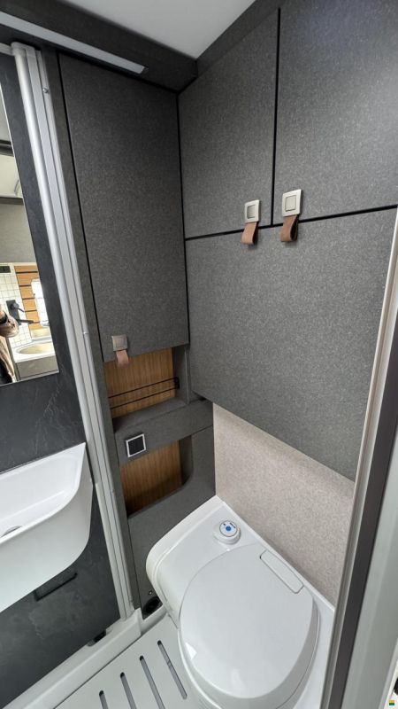 Hymer ML-T CrossOver 570