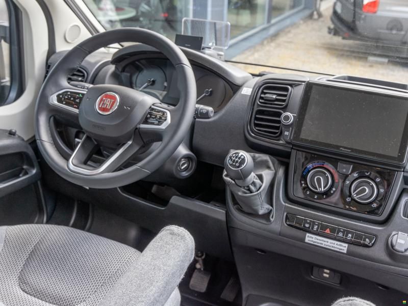 Weinsberg CaraTour 600 ME / Aufstelldach