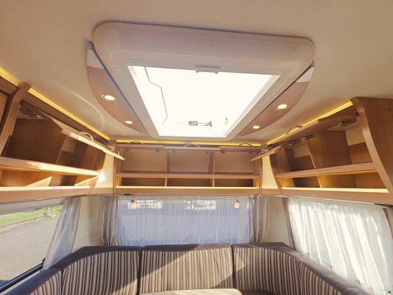 Dethleffs NOMAD 740 RFK Doppelbett & Stockbetten