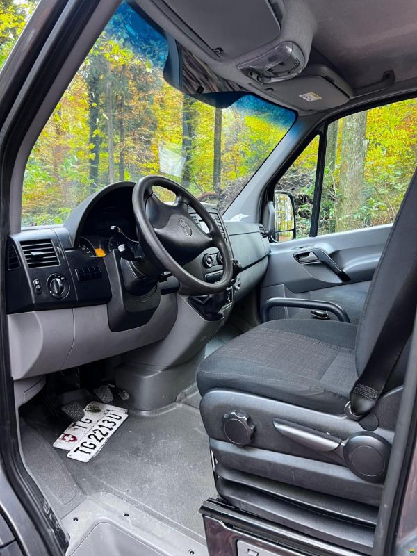 Mercedes Benz L3H2 319 BT 4x4