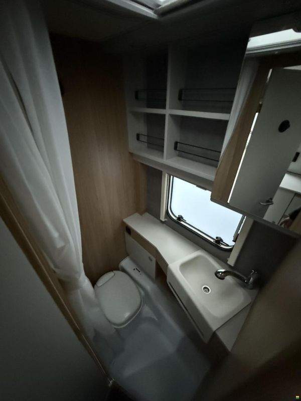 Dethleffs Aero 530 ER up