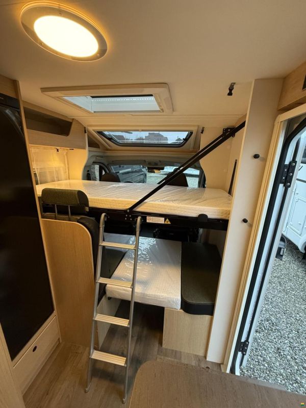 Sunlight Adventure V 67S