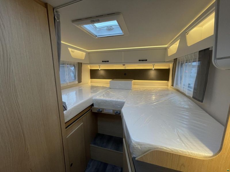 Sunlight Adventure T 67S