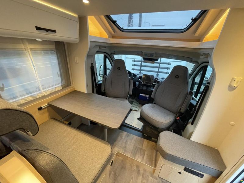 Sunlight Adventure T 67S