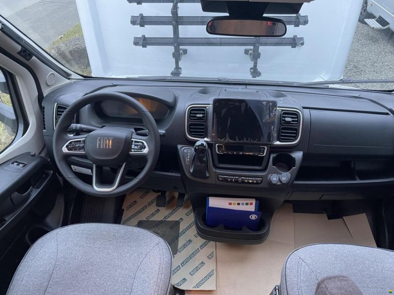 Sunlight Adventure T 67S