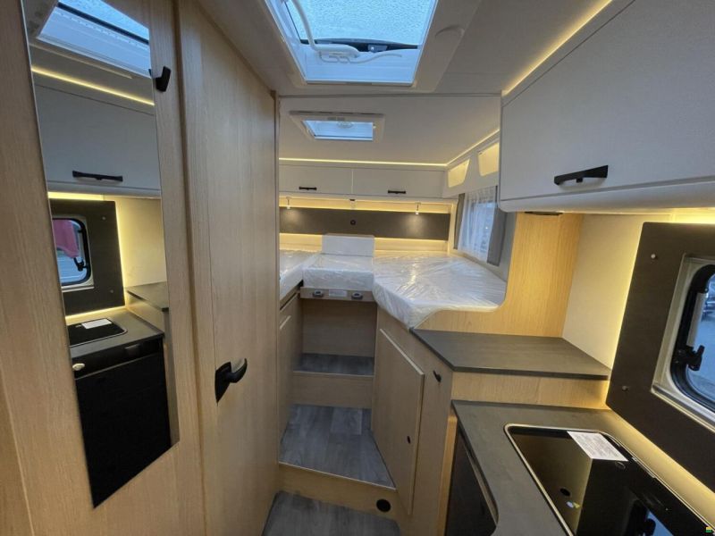 Sunlight Adventure T 67S