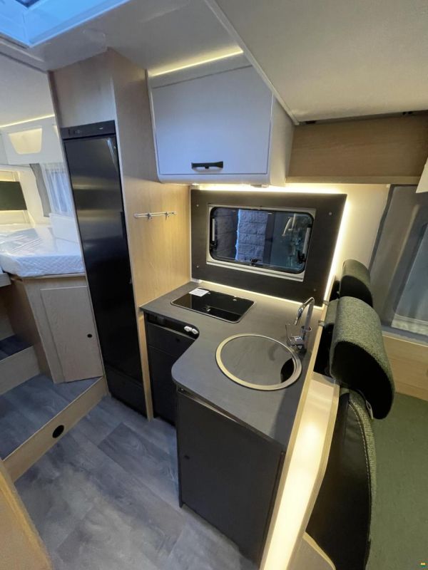 Sunlight Adventure T 66S