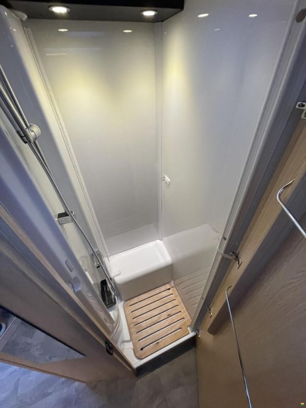 Sunlight Adventure T 66S