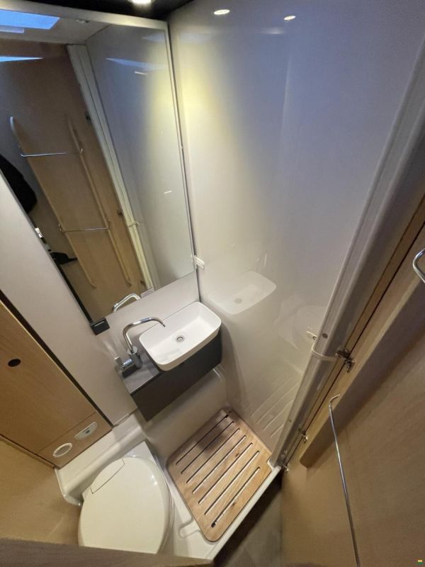 Sunlight Adventure T 66S