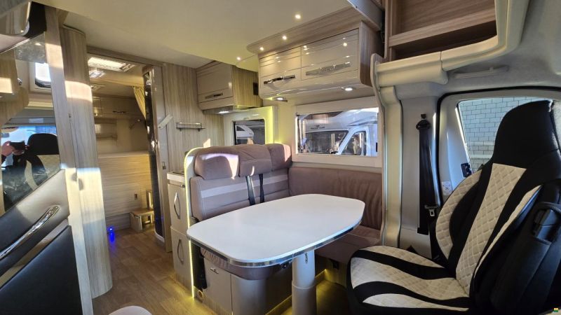 Roller Team Granduca 299TL *5Plätzer*