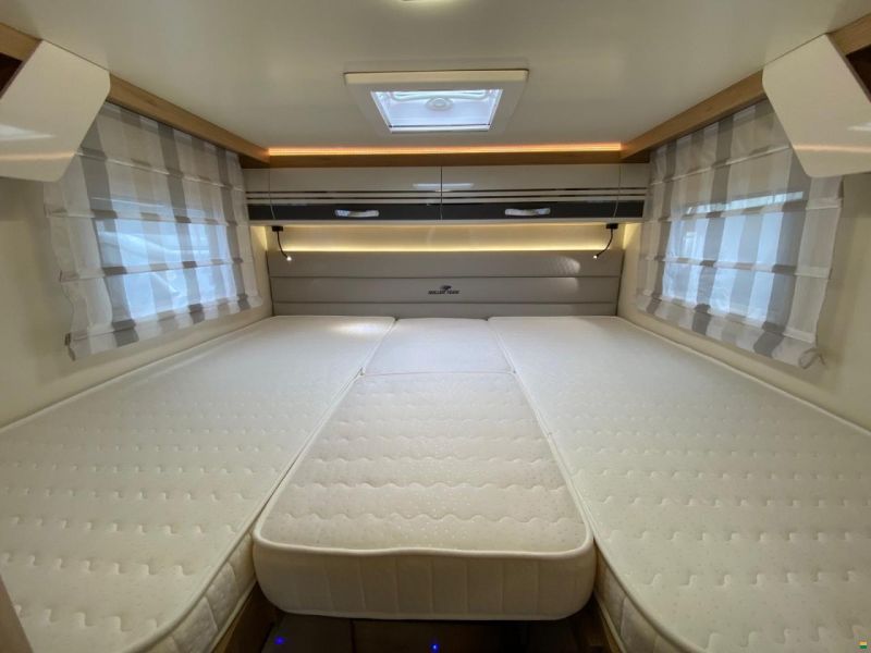 Roller Team Kronos 285 P, Ford 2.0TDCi 170PS Automat