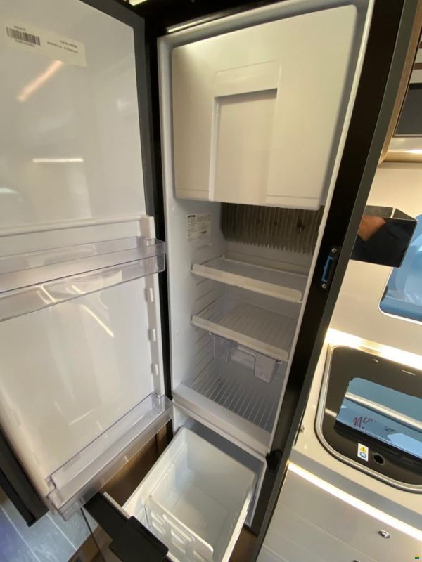 Roller Team Kronos 285 P, Ford 2.0TDCi 170PS Automat