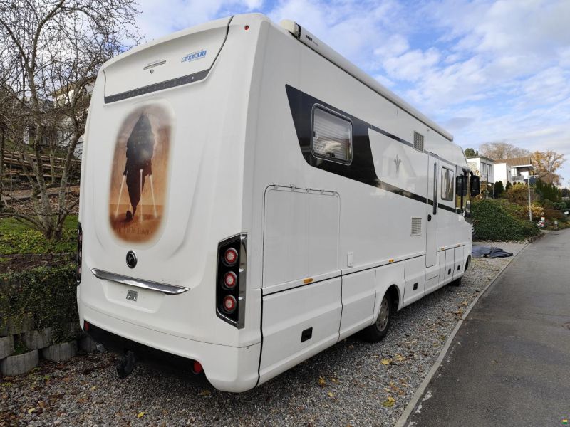 Niesmann-Bischoff Flair 880