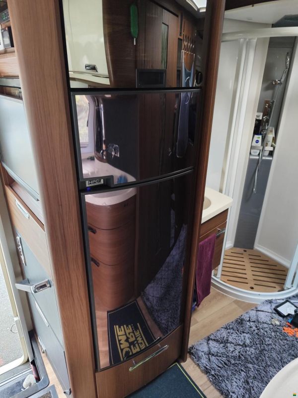 Niesmann-Bischoff Flair 880