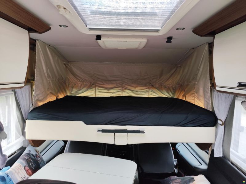 Niesmann-Bischoff Flair 880