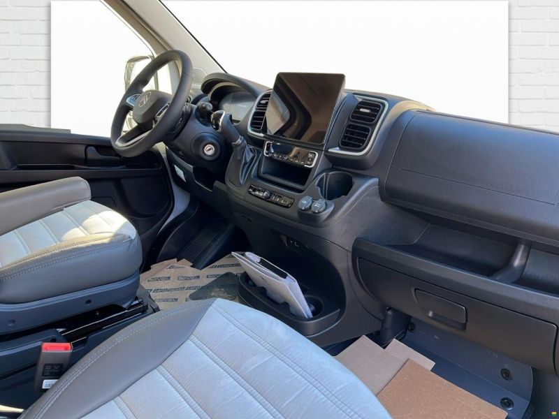 Sunlight Vanlife 540