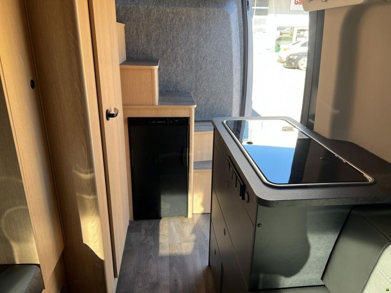 Sunlight Vanlife 540