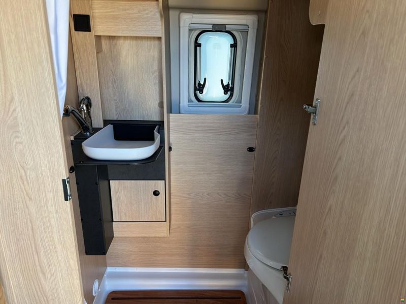 Sunlight Vanlife 540