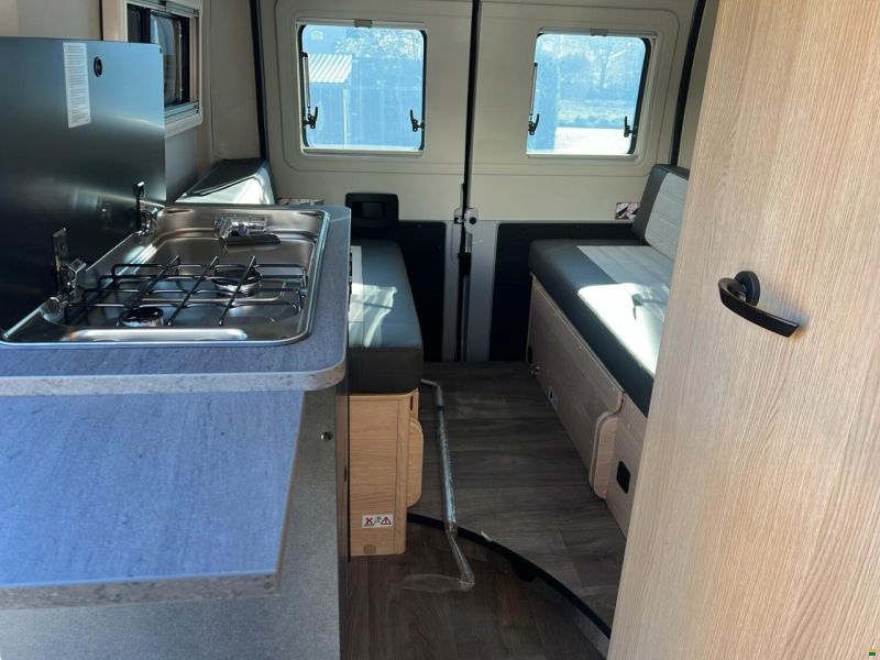 Sunlight Vanlife 540