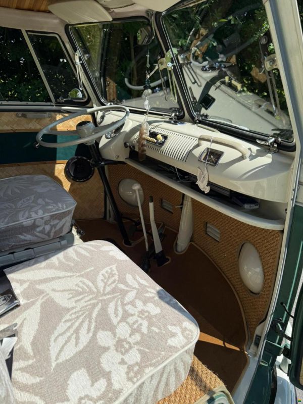 Volkswagen VW T1 Deluxe