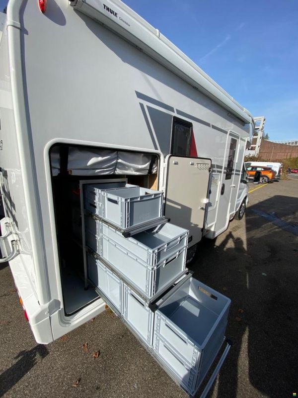 Roller Team Kronos 294 TL, Ford 2.0TDCi 170PS