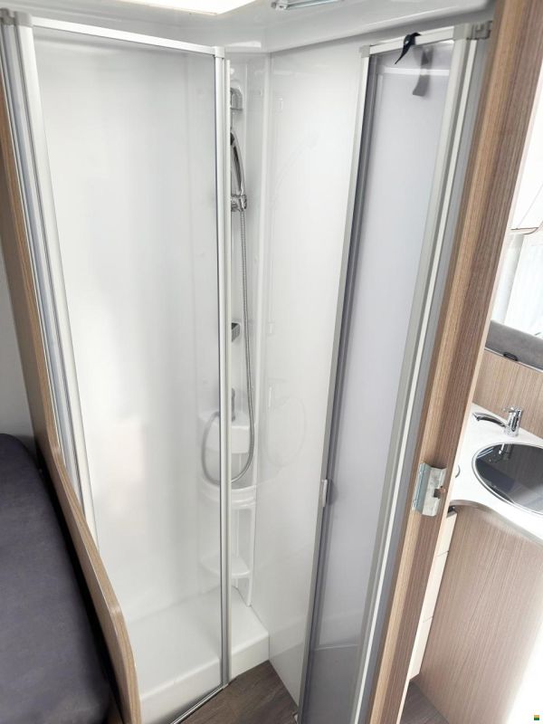 Carado I 447 2.2 MJ AUTOMAT