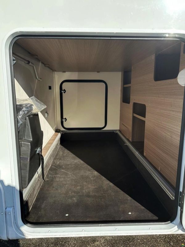 Carado I 447 2.2 MJ AUTOMAT