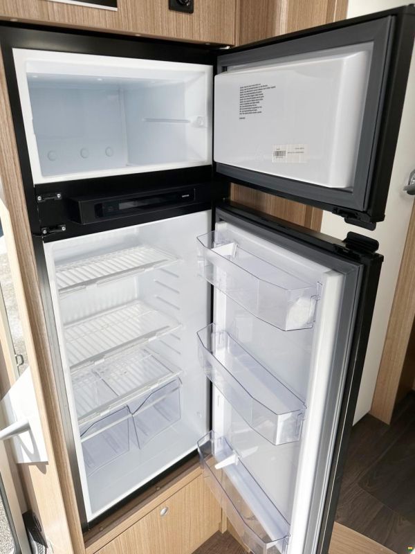 Carado I 447 2.2 MJ AUTOMAT