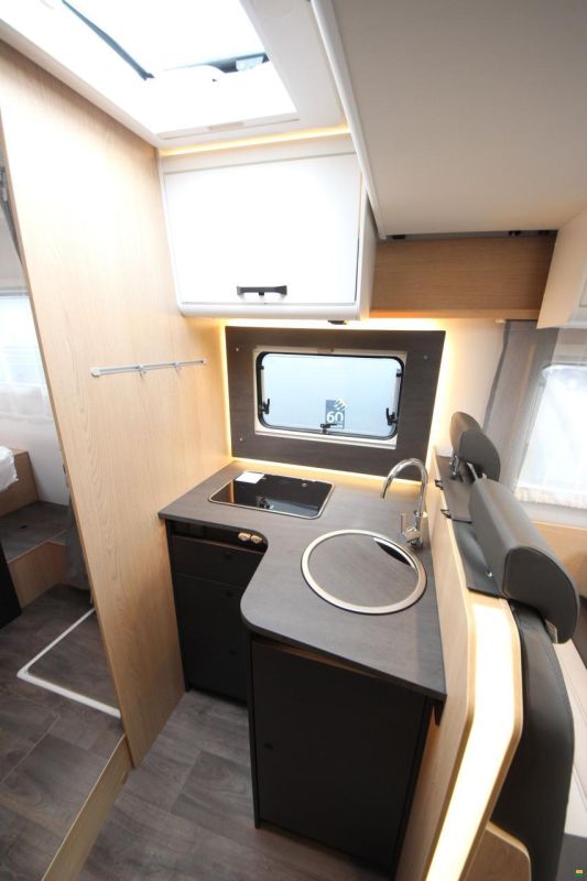 Sunlight T 690L Adventure Edition