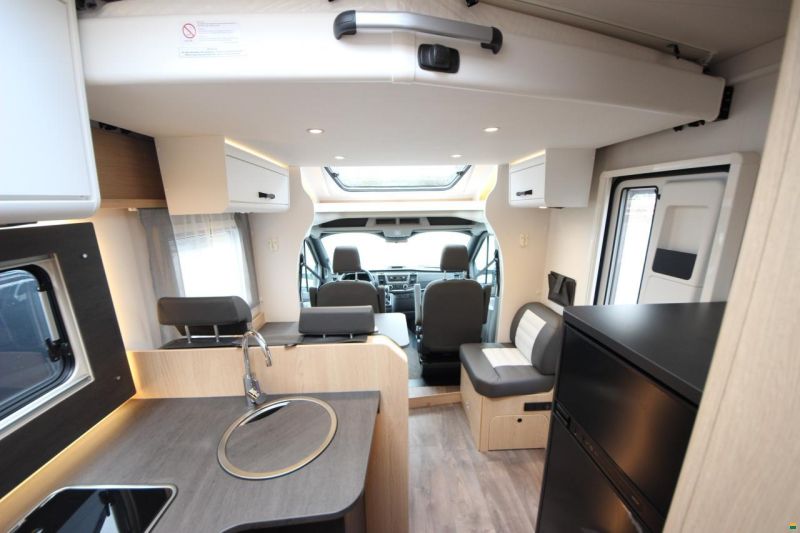 Sunlight T 690L Adventure Edition