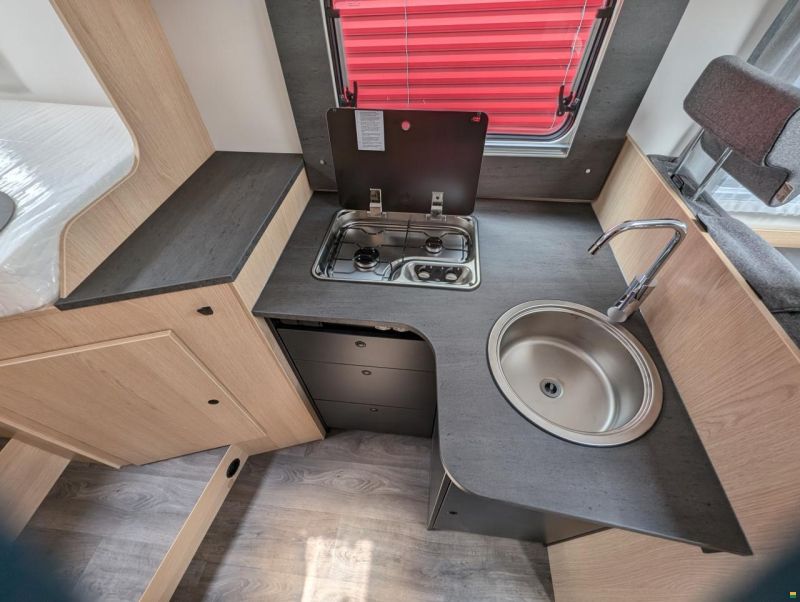 Sunlight I 67S Adventure