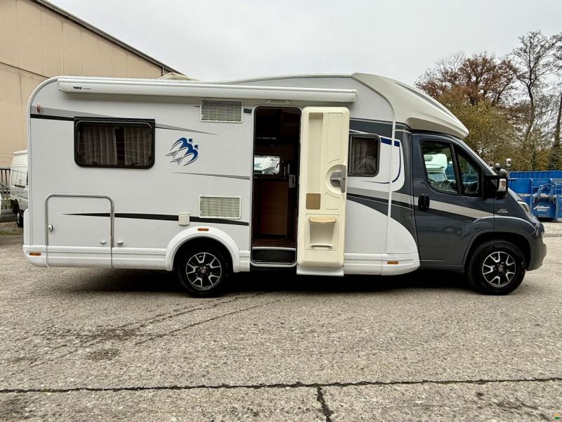 Knaus Sky Wave 650 MF - Hubbett