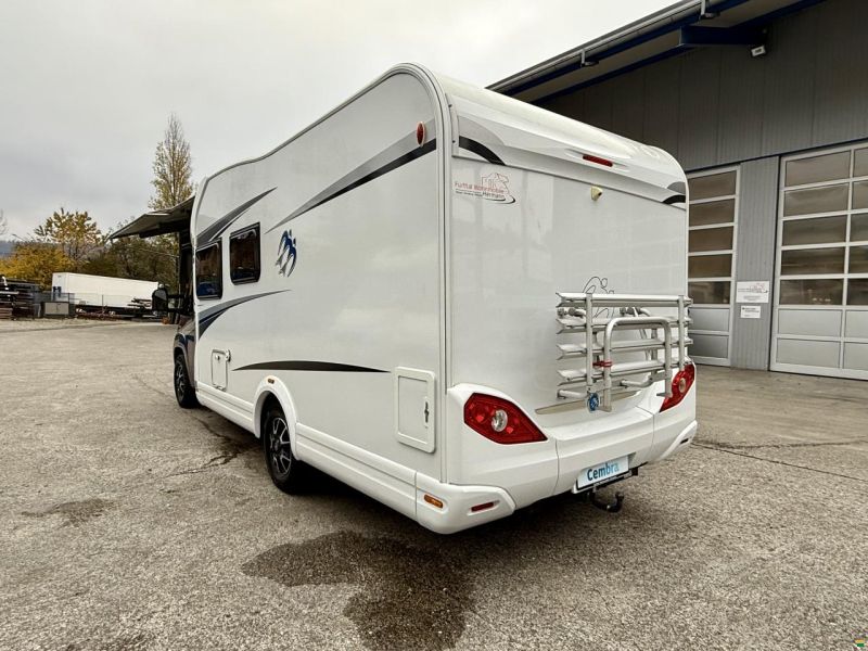 Knaus Sky Wave 650 MF - Hubbett