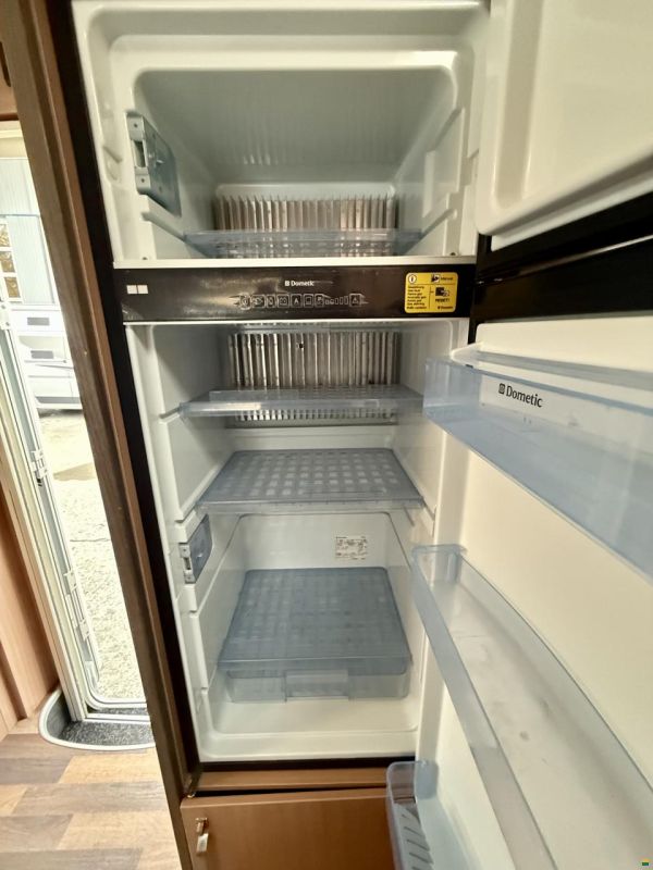 Knaus Sky Wave 650 MF - Hubbett