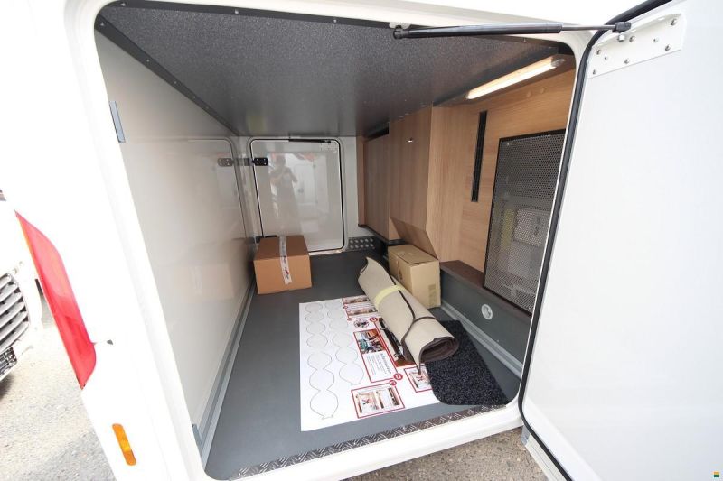 Carthago c-tourer I 143 LE MB