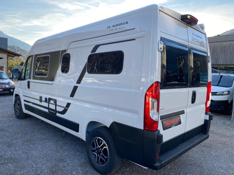 Adria TWIN 600 SLB