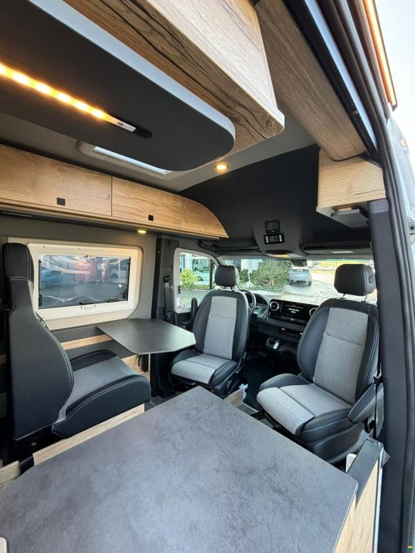 Pössl Roadstar X 1st Serie