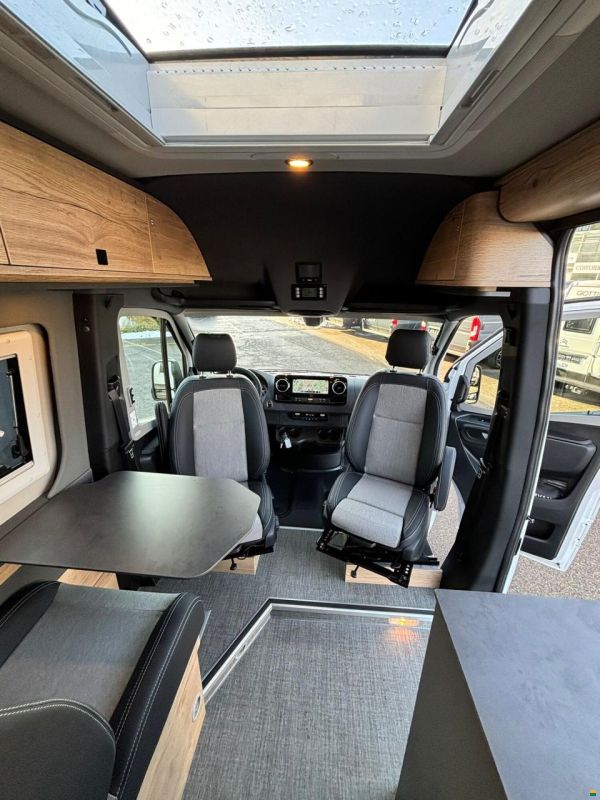 Pössl Roadstar X 1st Serie