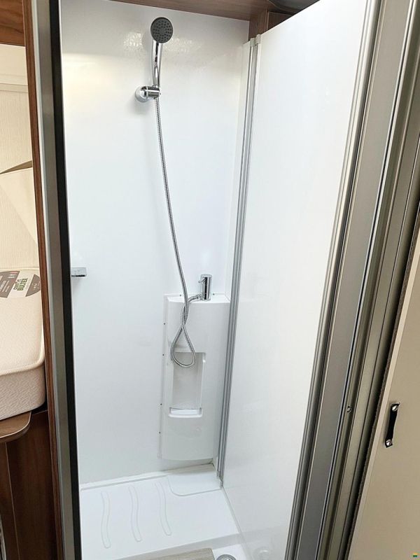 Pilote GALAXY G 650 GJ ESSENTIEL 2.3 MJ150