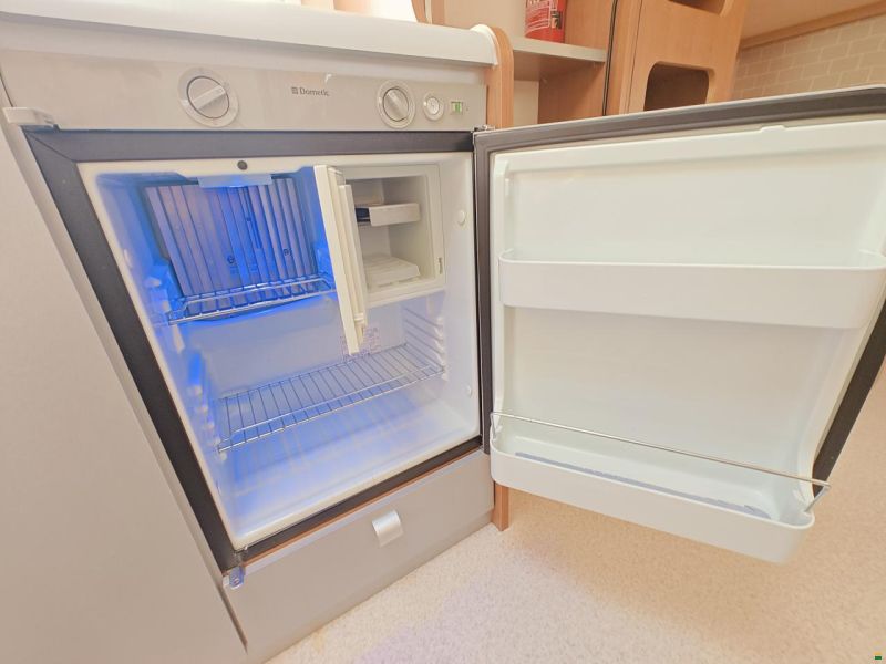 Knaus DESEO 500 FAMILY PLUS - Mover - Markise