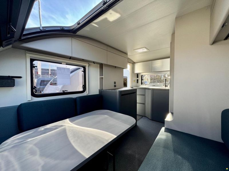 Adria Action Sports 391 LH