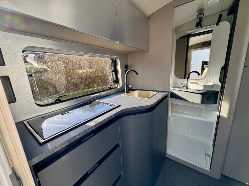 Adria Action Sports 391 LH