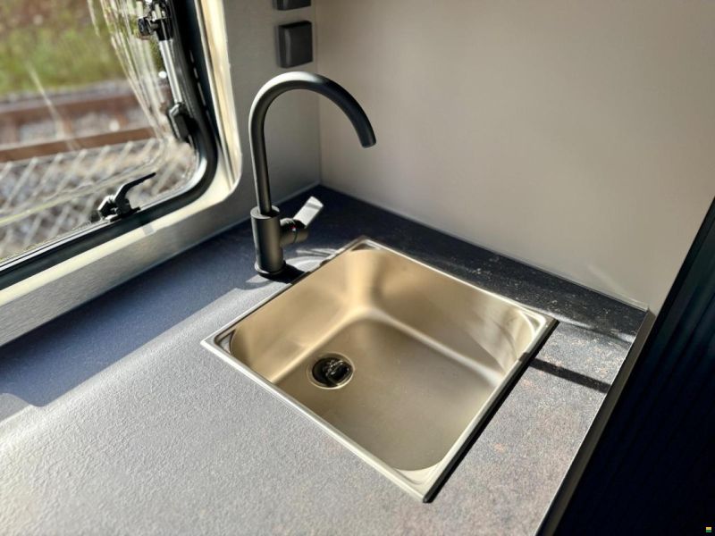 Adria Action Sports 391 LH