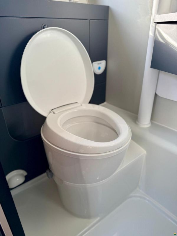 Adria Action Sports 391 LH